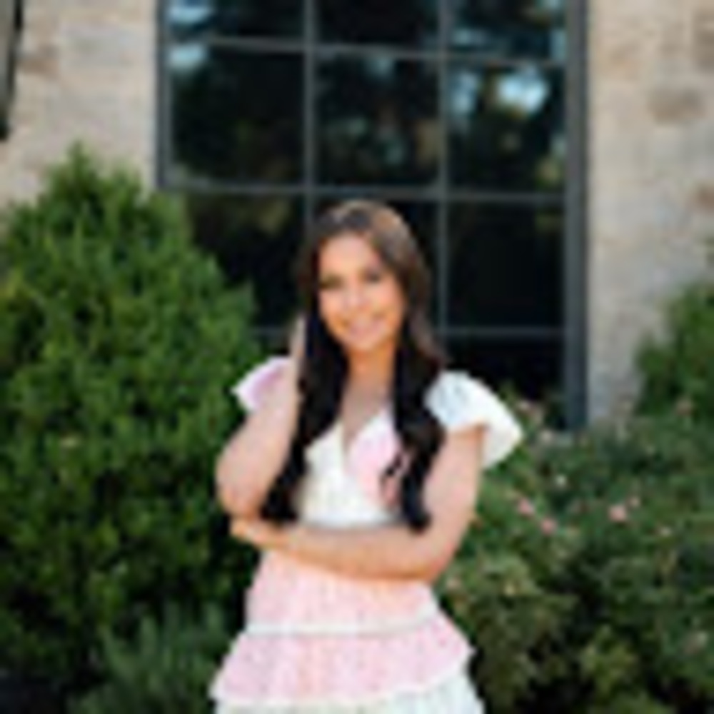 Meet your Posher, Lauren
